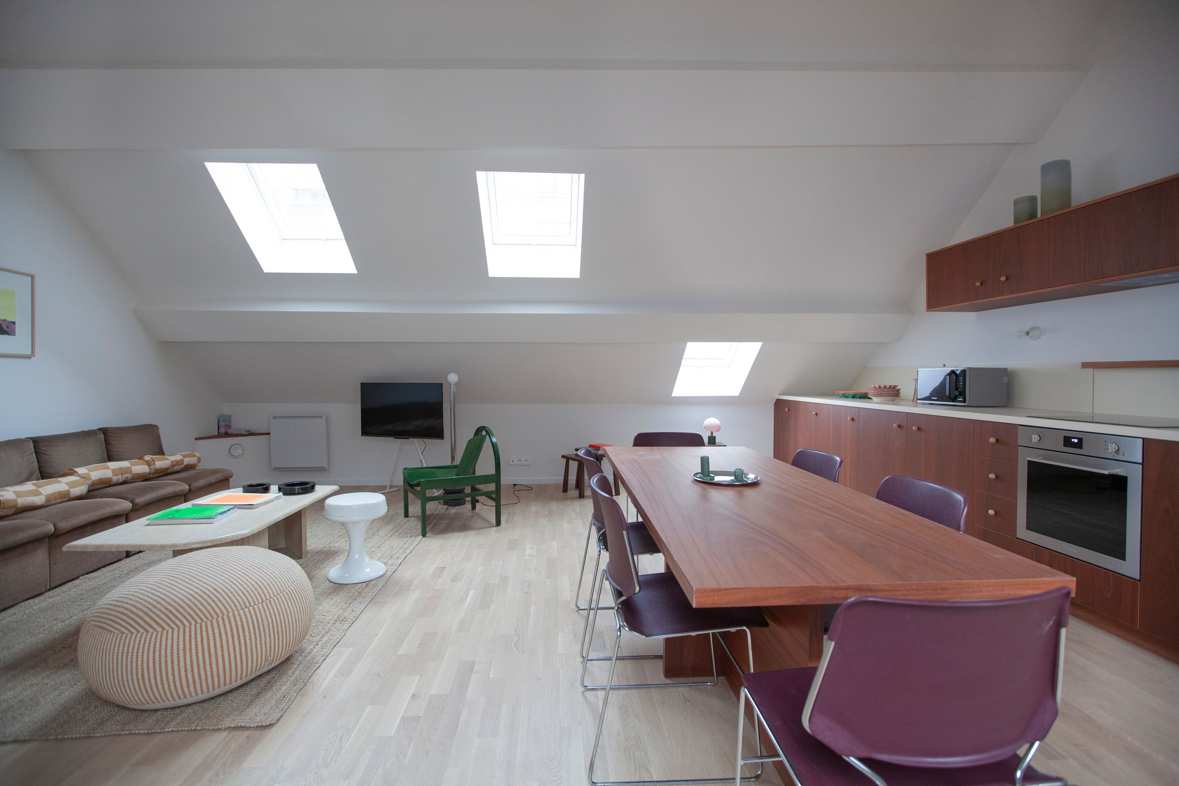 Gallery Main Image Gallery Main Image