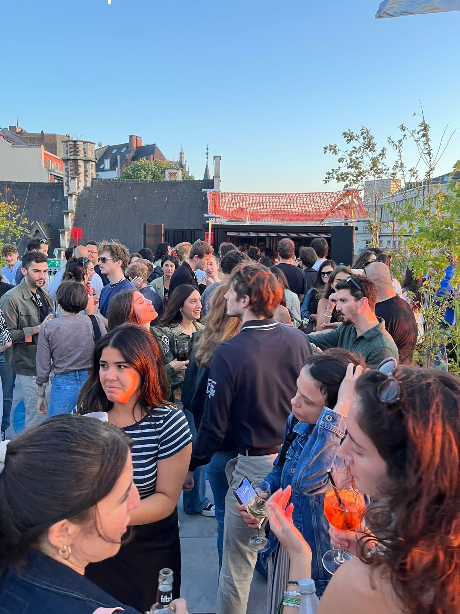 Shared living guide by Neybor Blog Detail Bottom 1